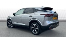 Nissan Qashqai 1.3 DiG-T MH N-Connecta 5dr Petrol Hatchback